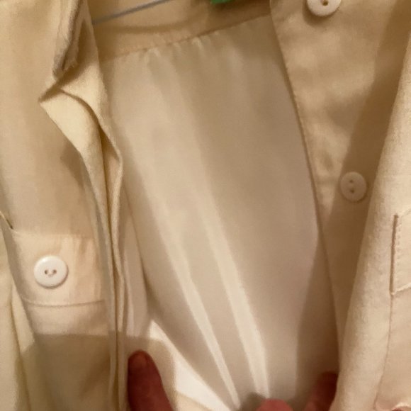 tag missing size 8 petite, cream coloured dress - Picture 6 of 9